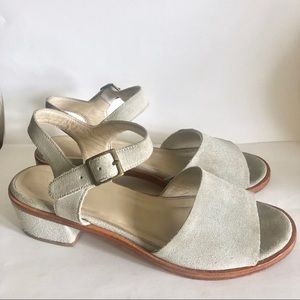 No.6 Leo sandal size 38/ US8